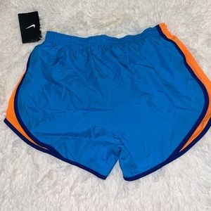 NIKE WOMEN RUNNING SHORTS IN BLUE AND ORANGE NWT size small DRI FIT
